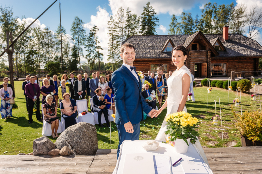 2425_20150829_ pulmafoto pulmafotograaf pulmapildid Männiaru puhkemajad