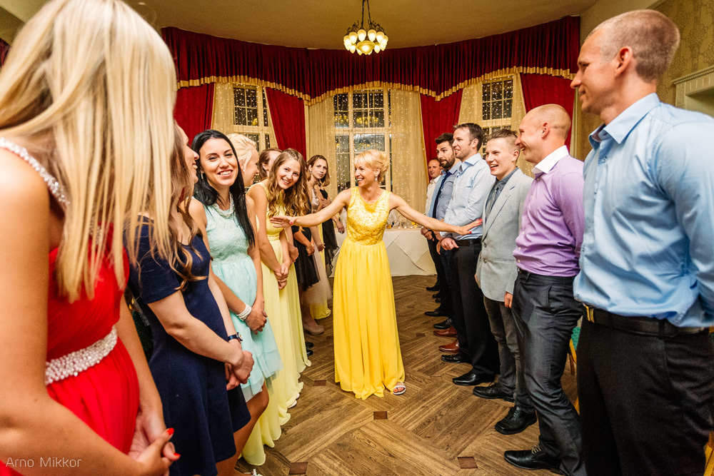 3358_20160611_pulmafoto_pulmafotograaf_pulmapildid_arno_mikkor_taagepera_loss